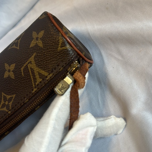 Louis Vuitton Papillon Small Bag Purse: Preloved condition: flaws shown picture - Picture 3 of 7